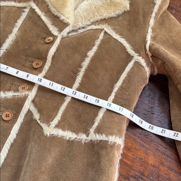 WILSONS LEATHER Maxima Genuine Suede Faux Fur Trim Fitted Jacket Tan Large - Picture 9 of 13